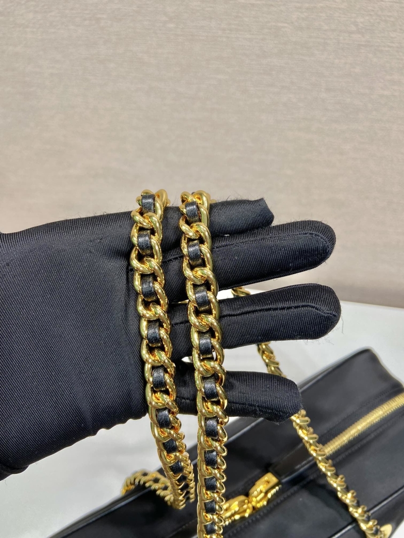 Pra*a top handle bags